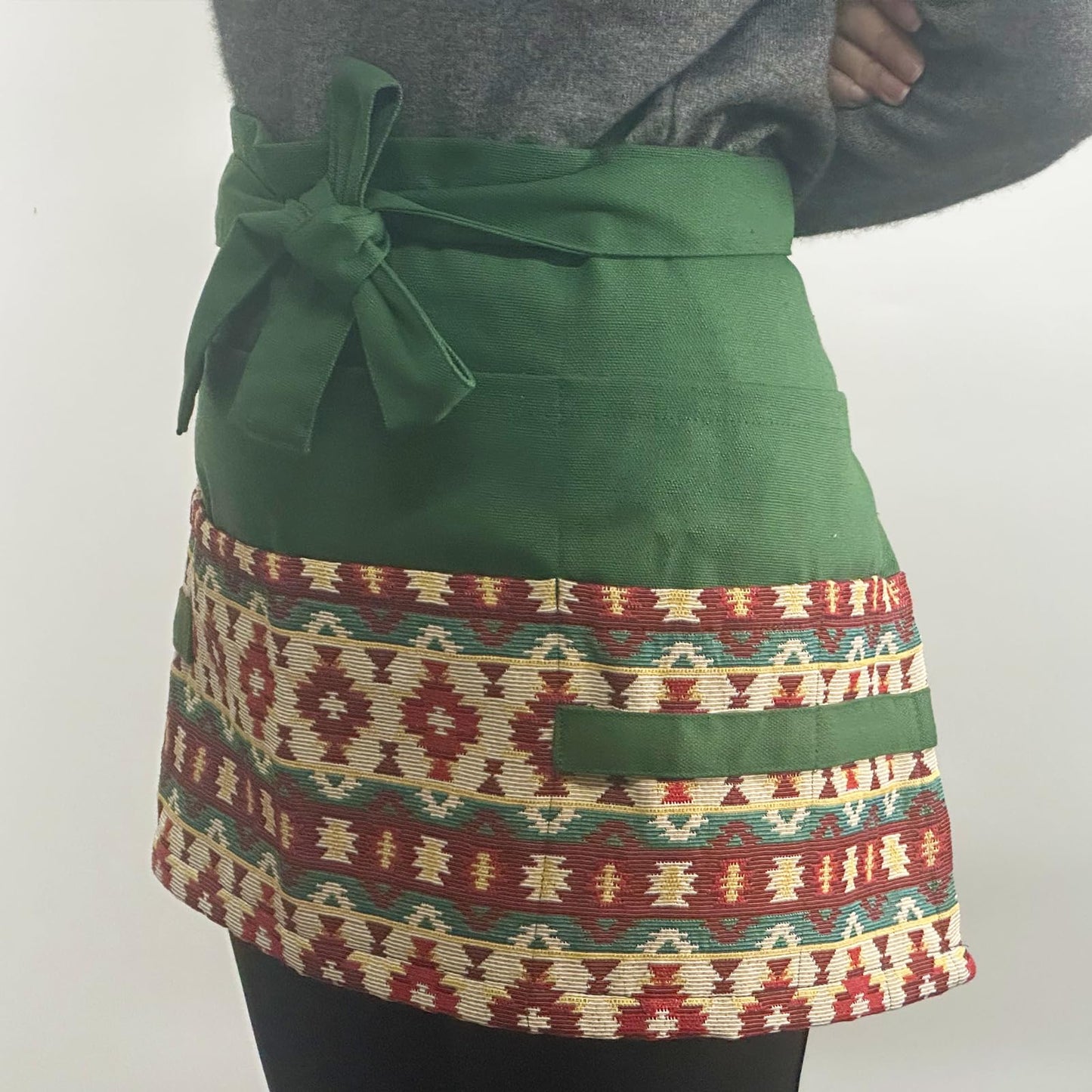 Garden Apron for Woman, Serve Apron Cute, Flora Half Apron with 8 Pockets, Valentines Gift for Mom Wife Girlfriend