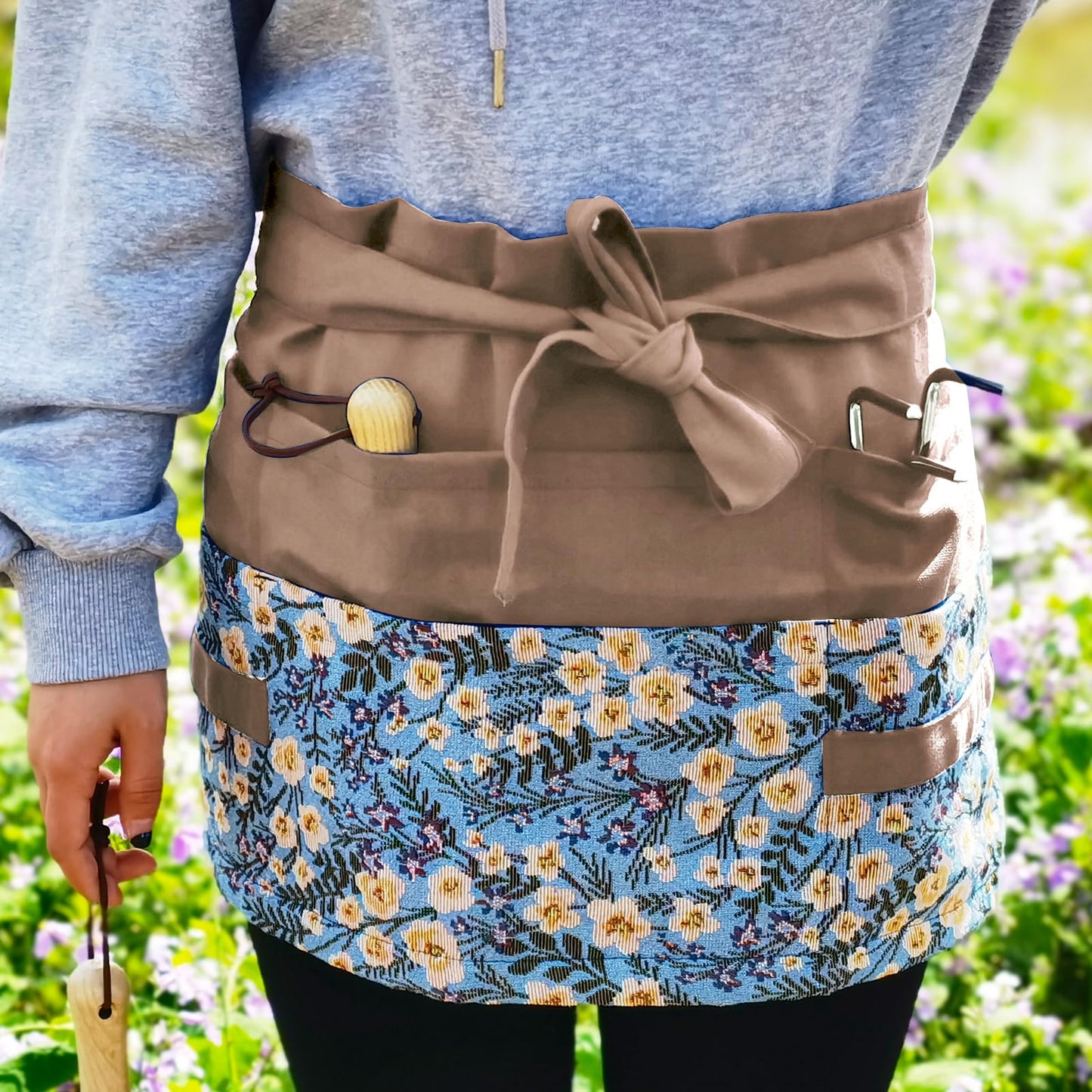 Garden Apron for Woman, Serve Apron Cute, Flora Half Apron with 8 Pockets, Valentines Gift for Mom Wife Girlfriend