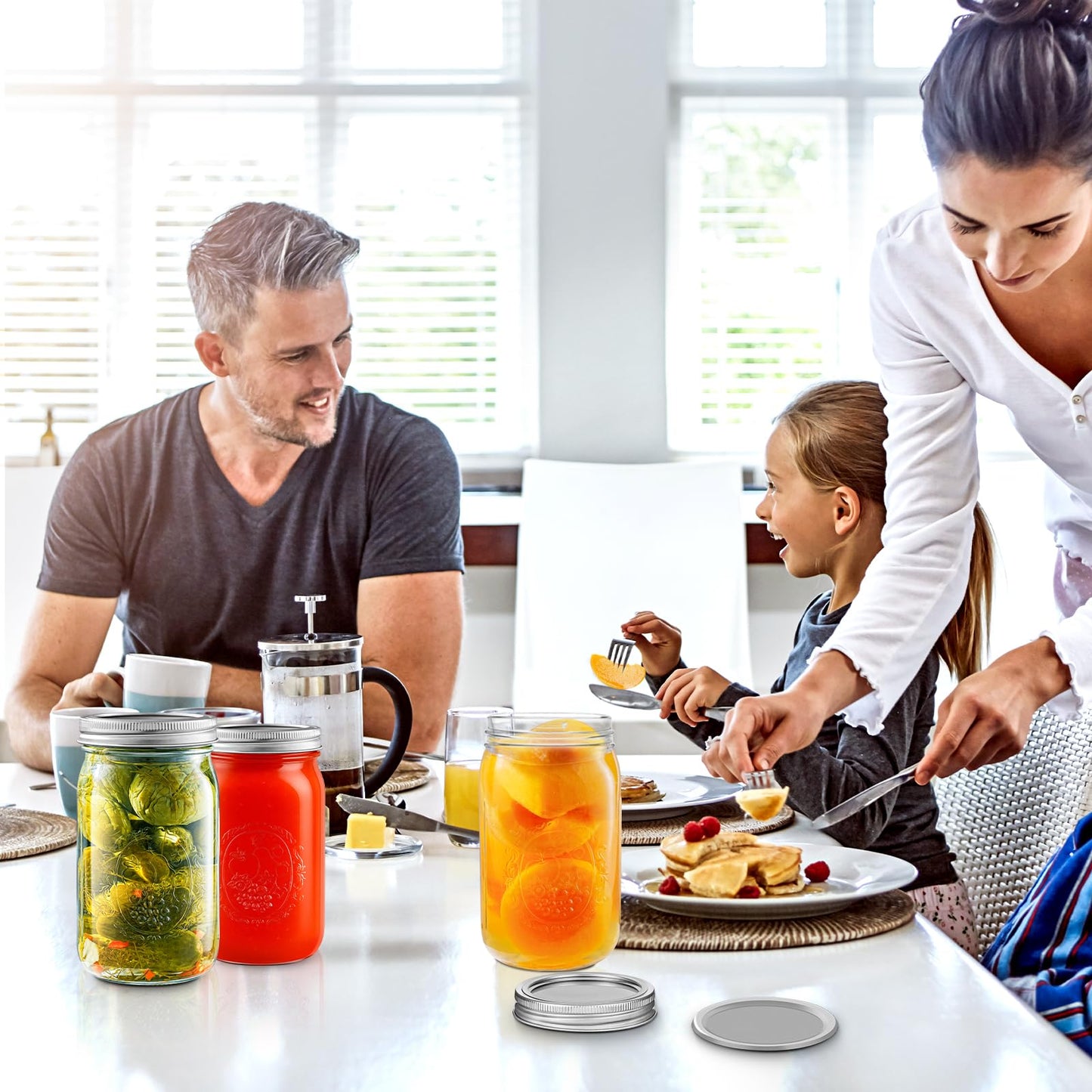 Wide Mouth Mason Jars 16 oz with Lids [6 Pack], Canning Jars with Metal Airtight Lids and Bands, 16 oz Glass Jars for Fermenting, Pickling, Freezing, Preserving, Meal Prep, Jar Décor