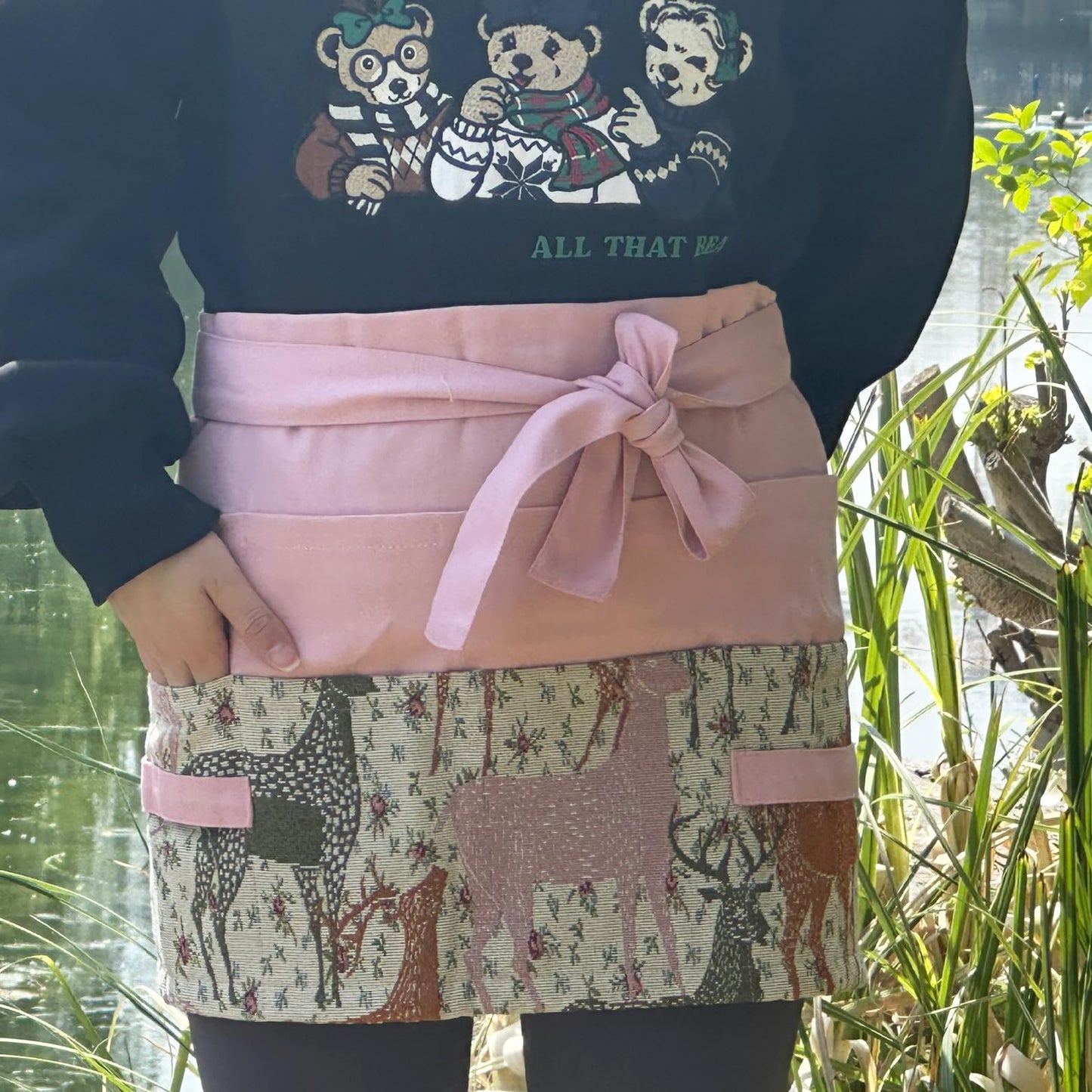 Garden Apron for Woman, Serve Apron Cute, Flora Half Apron with 8 Pockets, Valentines Gift for Mom Wife Girlfriend