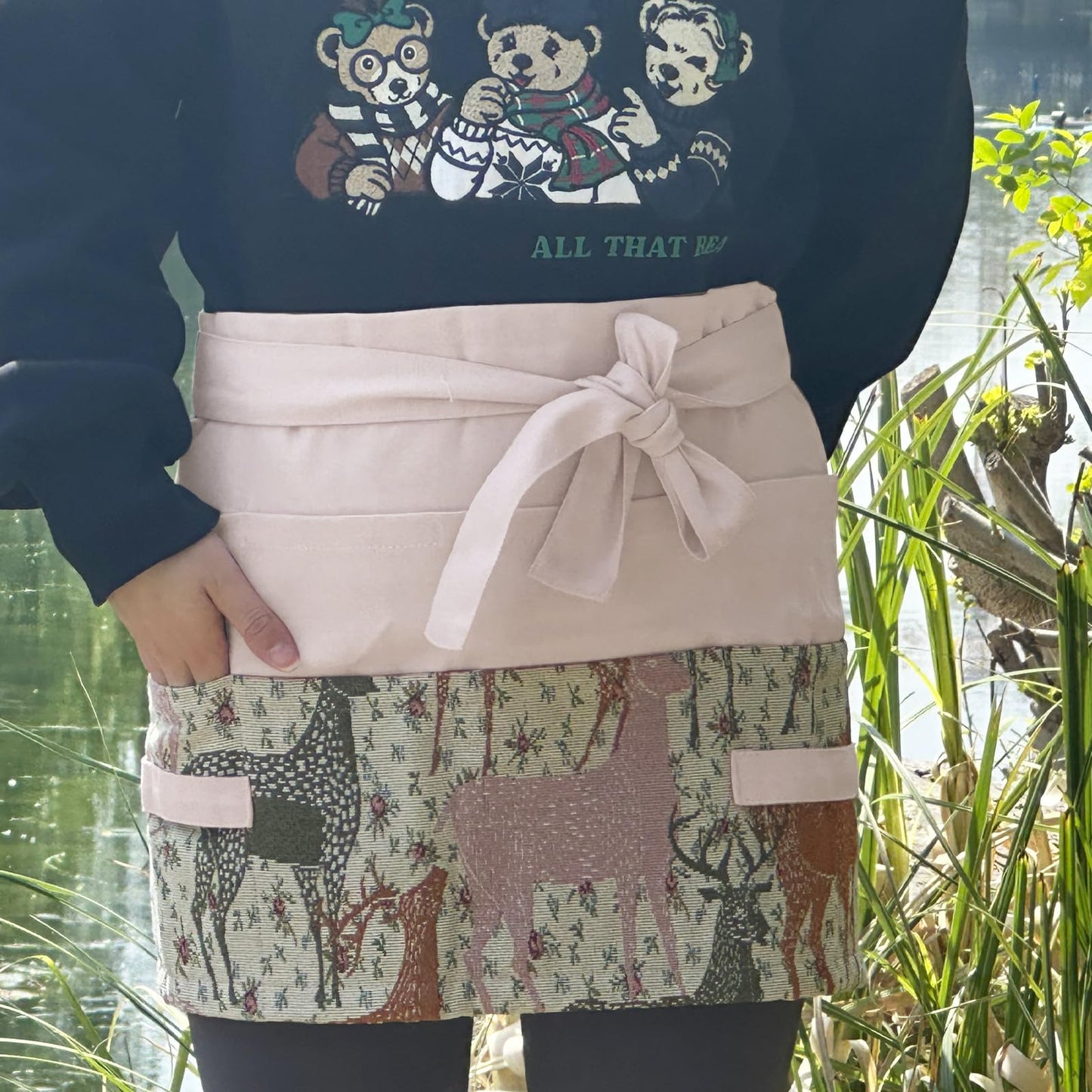 Garden Apron for Woman, Serve Apron Cute, Flora Half Apron with 8 Pockets, Valentines Gift for Mom Wife Girlfriend